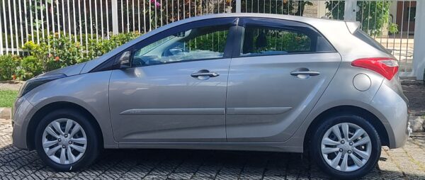 HYUNDAI HB20 - Image 9