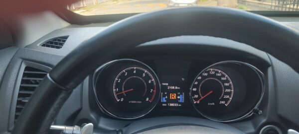 MITSUBISHI ASX - Image 10